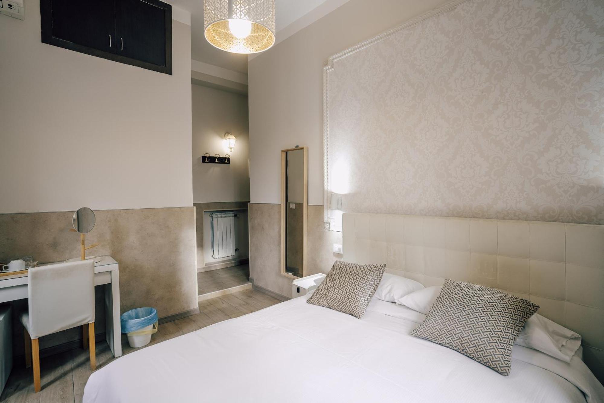 Hotel Mirabilia House à Rome Extérieur photo