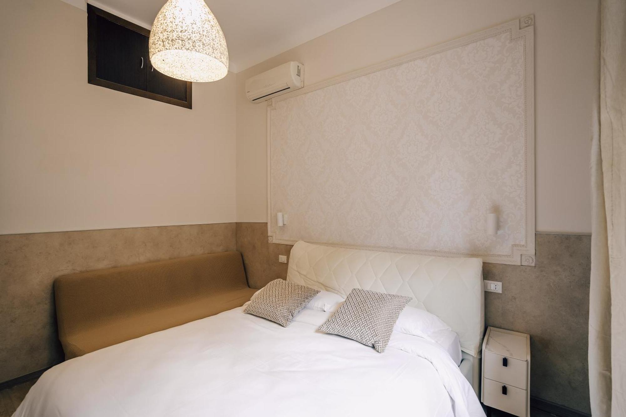 Hotel Mirabilia House à Rome Extérieur photo